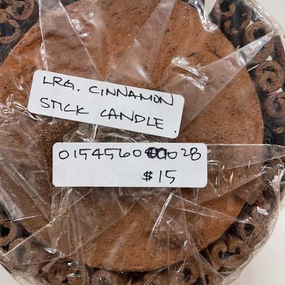 Bundle of 3 large cinnamon stick candles - Picture 3 of 7